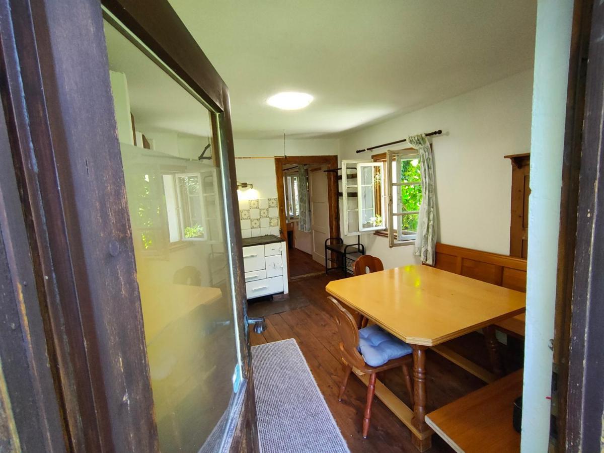 Gemuetliche Ferienwohnung Mit Kamin Und Garten Garmisch-Partenkirchen Luaran gambar