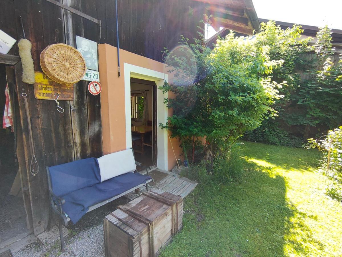 Gemuetliche Ferienwohnung Mit Kamin Und Garten Garmisch-Partenkirchen Luaran gambar