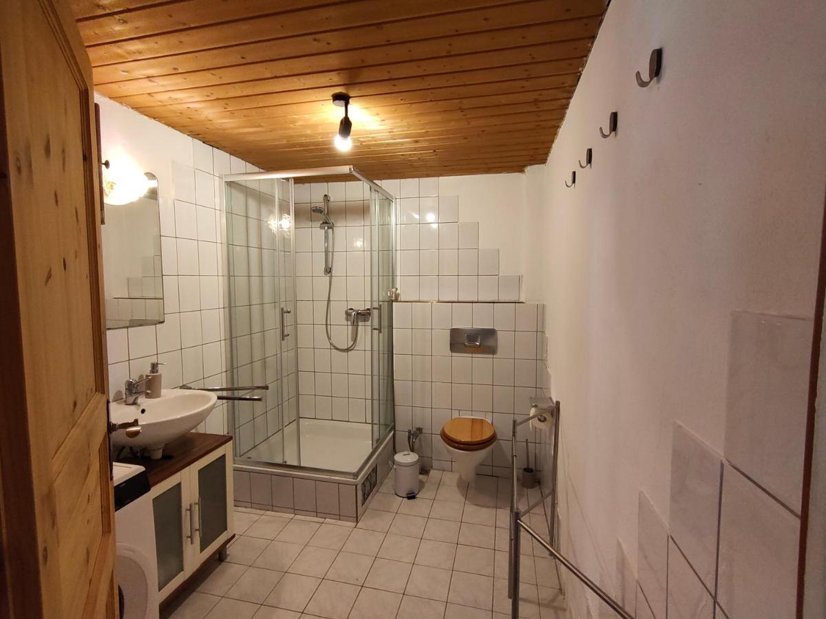 Gemuetliche Ferienwohnung Mit Kamin Und Garten Garmisch-Partenkirchen Luaran gambar