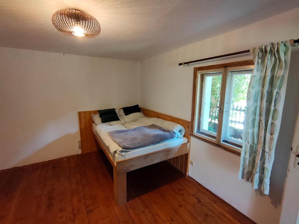 Gemuetliche Ferienwohnung Mit Kamin Und Garten Garmisch-Partenkirchen Luaran gambar